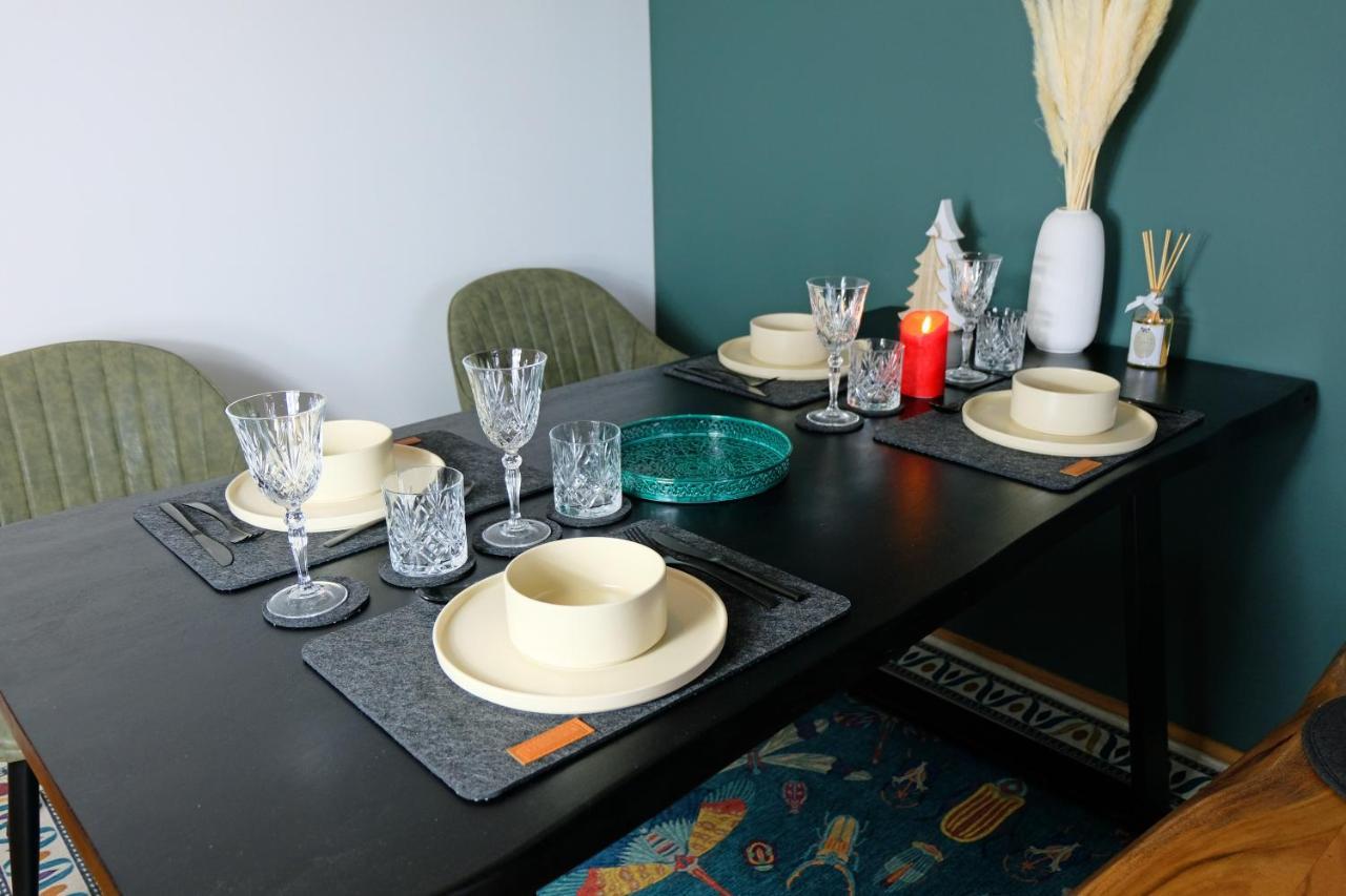 Design Apartment Nr 2 Mit Terrasse Und Parkplatz Штраубинг Экстерьер фото